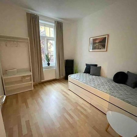 Ein Gemuetlicher Platz Im Gruenderzeitviertel Chemnitz Luaran gambar